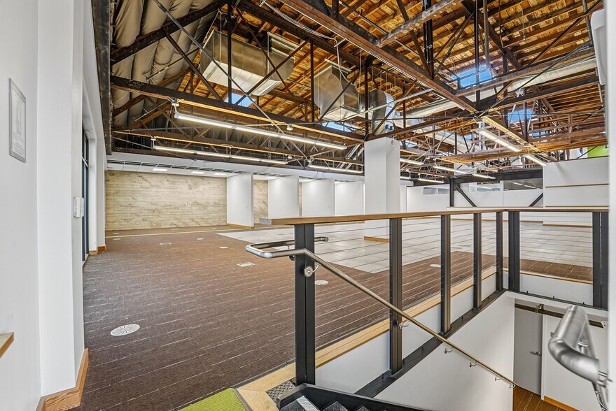 More Photos Of 387 S 1st St, San Jose Loft Creative Space For Lease