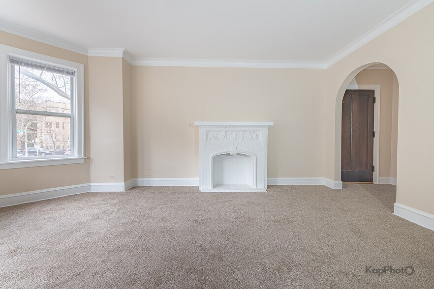 More Photos Of 2250-2258 W Rosemont Ave, Chicago Apartments For Sale