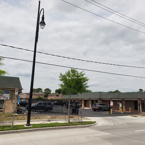More Photos Of 1111 Gessner Rd, Houston Medical For Lease