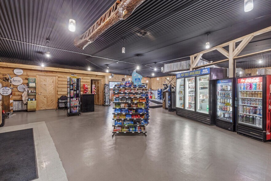 More Photos Of 521 Fergus Ave, Erhard Convenience Store For Sale