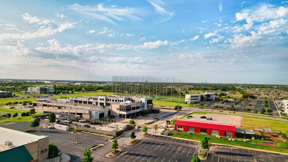 More Photos Of 13230 Pawnee Dr, Oklahoma City Freestanding For Lease
