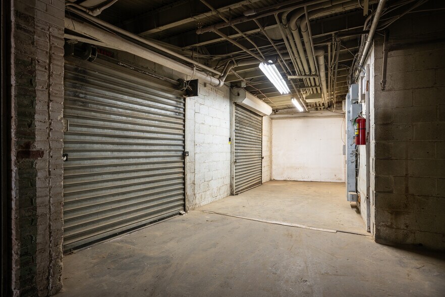 More Photos Of 4530 Germantown Ave, Philadelphia Warehouse For Lease