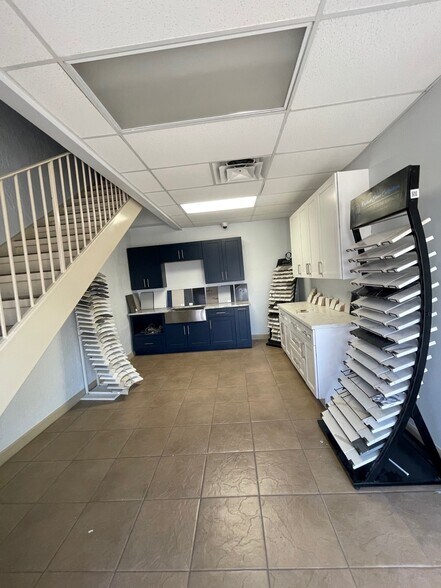 More Photos Of 1371 SW 8th St, Pompano Beach Warehouse For Lease