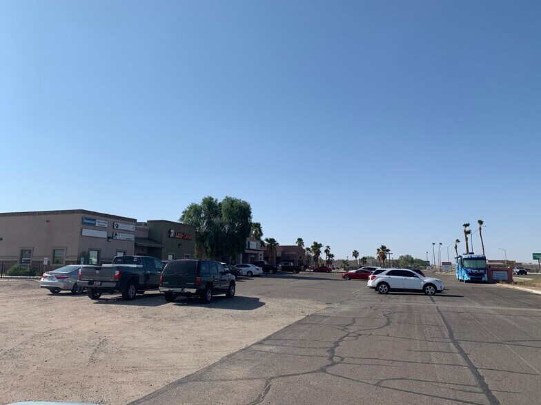 More Photos Of 11509 S Fortuna Rd, Yuma Storefront Retail Office For Lease