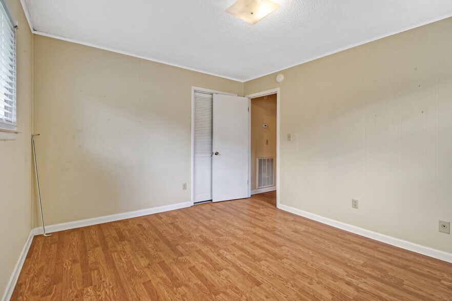 More Photos Of 148 Porter Ln, Spring City Specialty For Sale