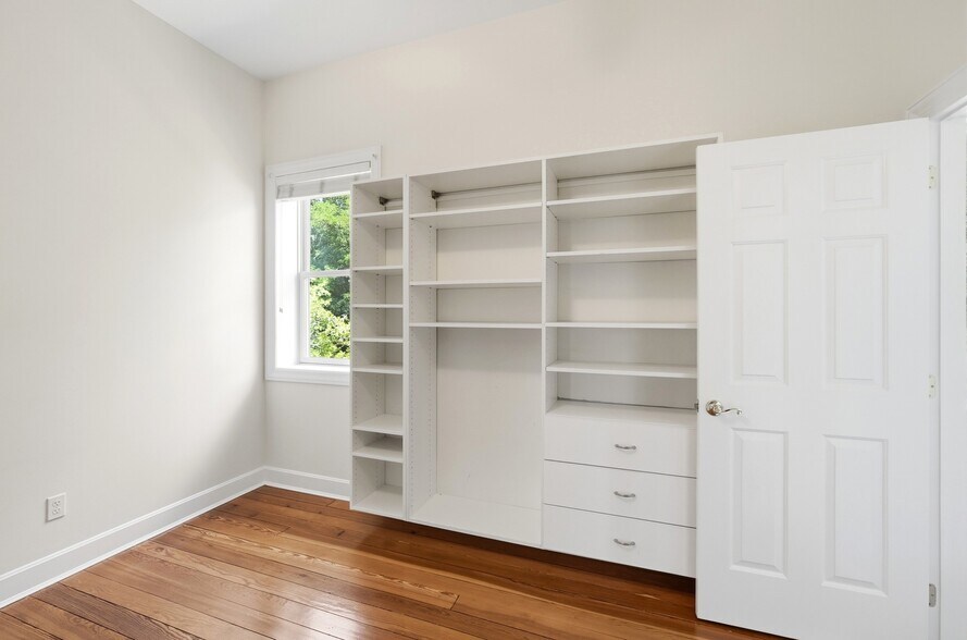 More Photos Of 8177 S Route 48, Maineville Office For Sale
