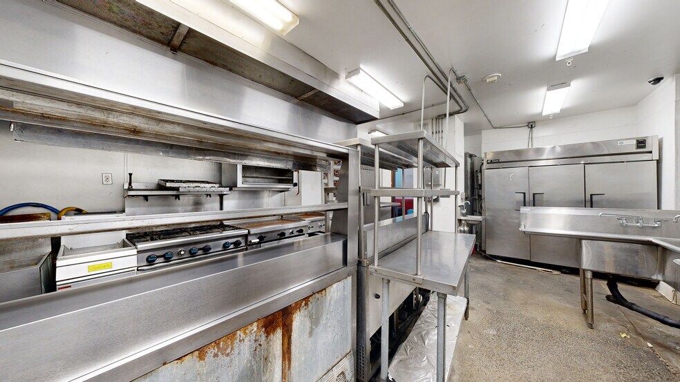 More Photos Of 801 S Grand Ave, Los Angeles Office For Lease