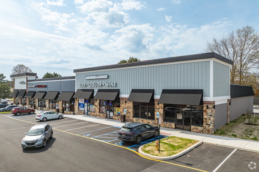 More Photos Of 2601 Capitol Trl, Newark Unknown For Lease