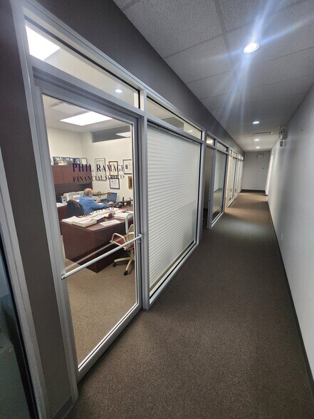 More Photos Of 1240 4th Av, Prince George Office For Sale