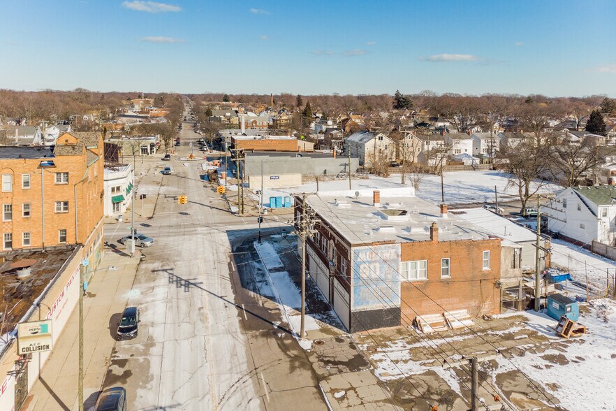 More Photos Of 14820-14840 Kercheval St, Detroit Storefront Retail Office For Sale