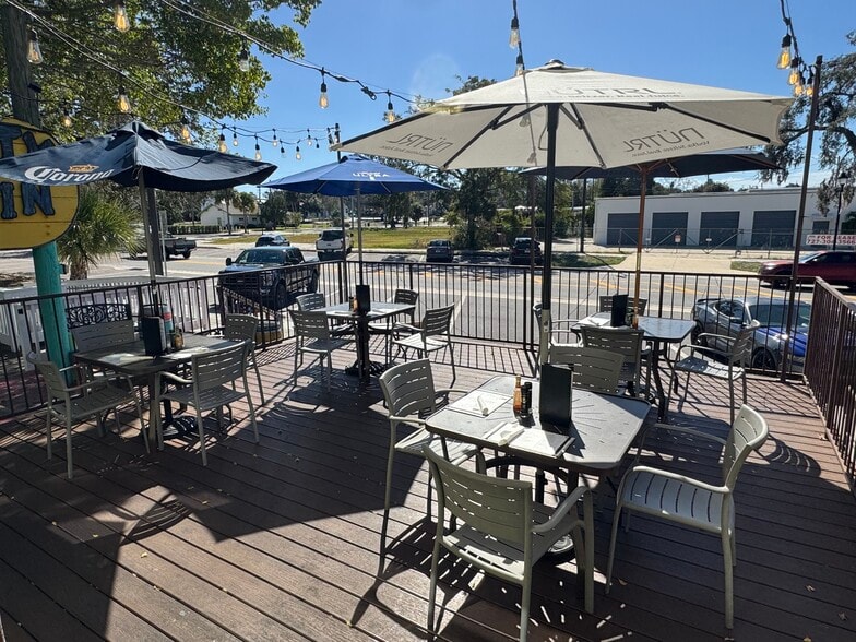 More Photos Of 1019 Florida Ave, Palm Harbor Restaurant For Sale