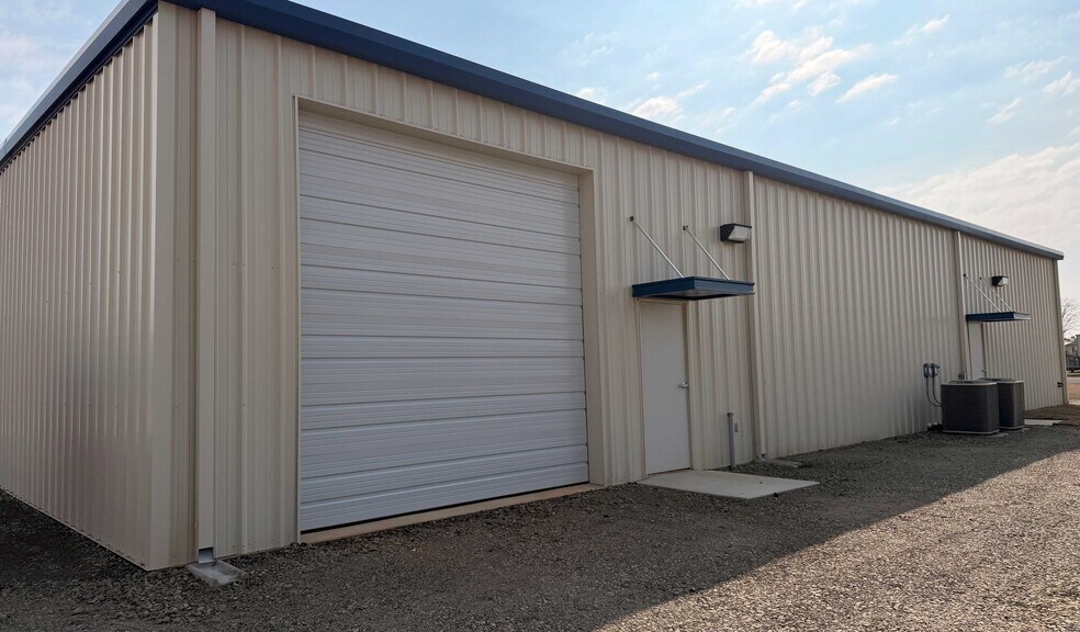 More Photos Of 109 Industrial Blvd, Nash Warehouse For Lease