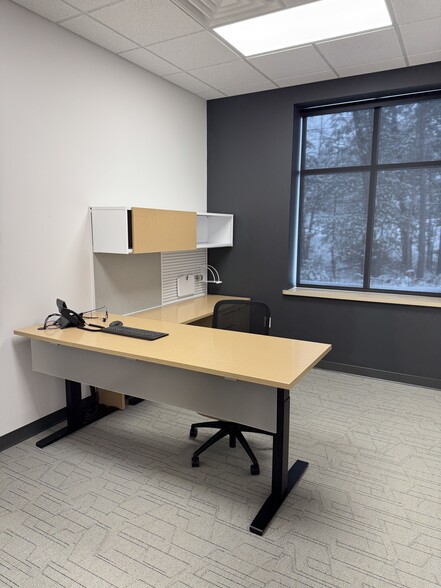 More Photos Of 200 Paper Pl, Mosinee Loft Creative Space For Lease