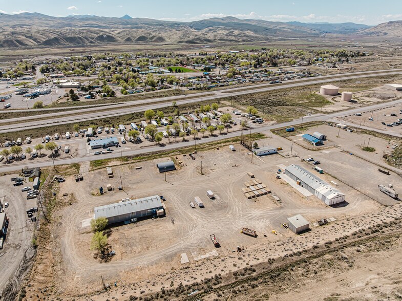 More Photos Of 824 Poplar St, Carlin Industrial For Sale