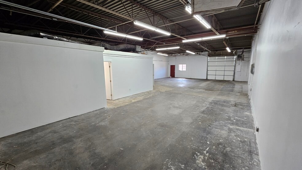 More Photos Of 7000 E 58th Ave, Commerce City Warehouse For Lease