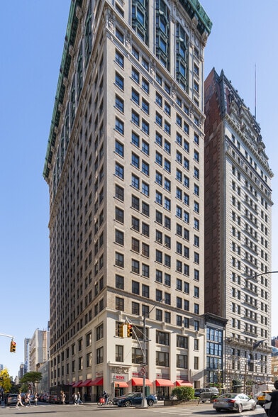 More Photos Of 215 Park Ave S, New York Office For Lease