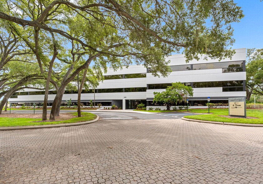 More Photos Of 5110 Eisenhower Blvd, Tampa Office For Lease