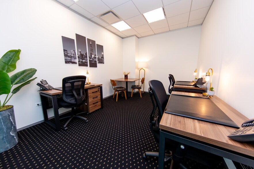 More Photos Of 444 W Lake St, Chicago Coworking Space