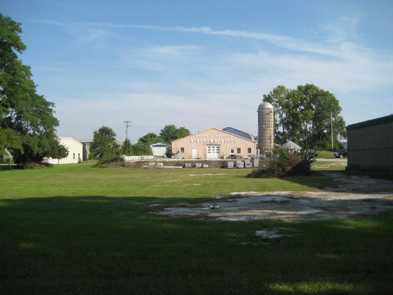 Primary Photo Of 1294 E US Highway 36, Urbana Manufacturing For Sale