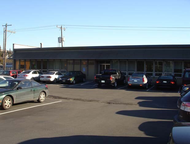 More Photos Of 3668 Albion Pl N, Seattle Office For Sale