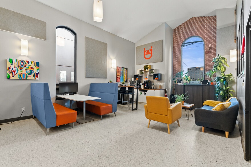 More Photos Of 499 Preston St, Ottawa Religious Facility For Sale