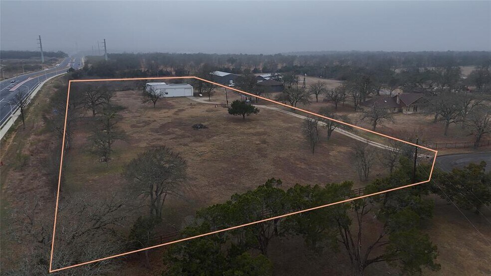 More Photos Of 6201 Acacia Dr, Leander Flex For Lease