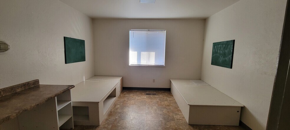 More Photos Of 210 Tacoma St, Grants Pass Rehabilitation Center For Sale