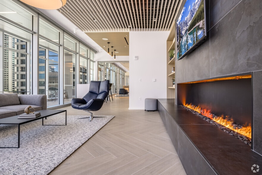 More Photos Of 201 E Las Olas Blvd, Fort Lauderdale Office For Lease