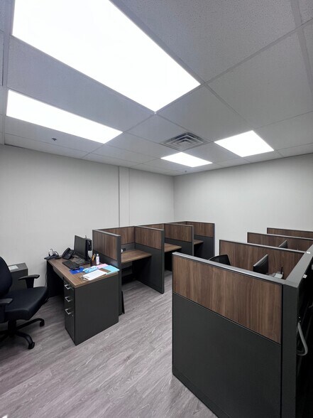 More Photos Of 621-633 N Highway 231, Panama City Unknown For Lease