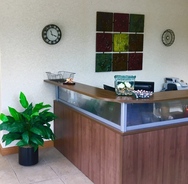 More Photos Of 2300 Riverside Dr, Green Bay Office For Lease