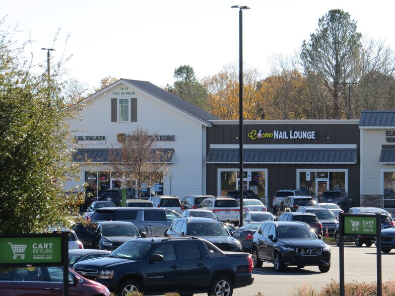 More Photos Of 1614 S Providence Rd, Waxhaw Unknown For Lease