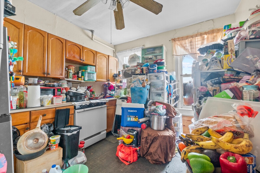 More Photos Of 2708 Maryland Ave, Baltimore Multifamily For Sale