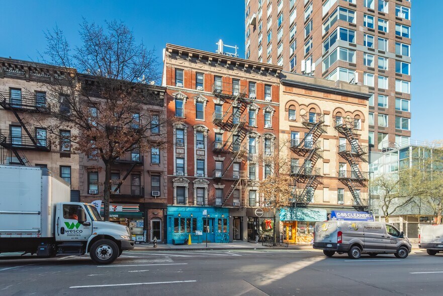More Photos Of 1685 1st Ave, New York Multifamily For Sale