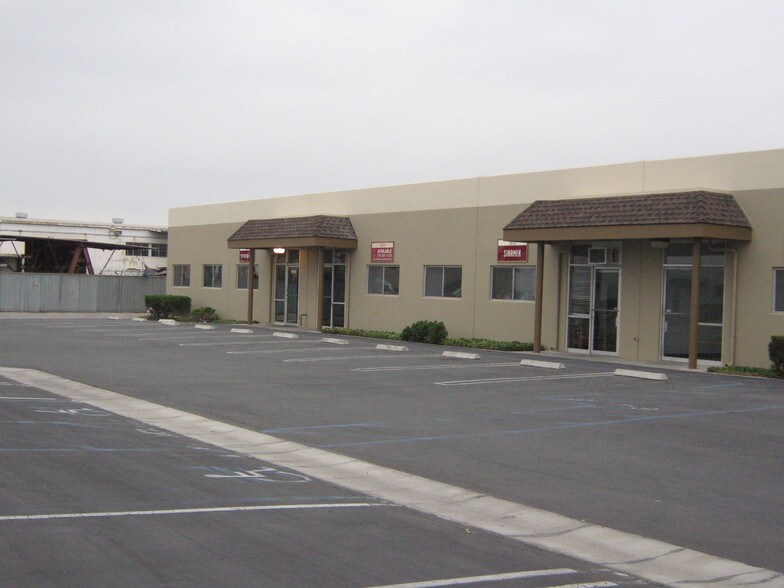 More Photos Of 1600-1618 E Wilshire Ave, Santa Ana Manufacturing For Lease
