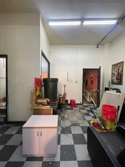 More Photos Of 1538 Gates Ave, Brooklyn Apartments For Sale