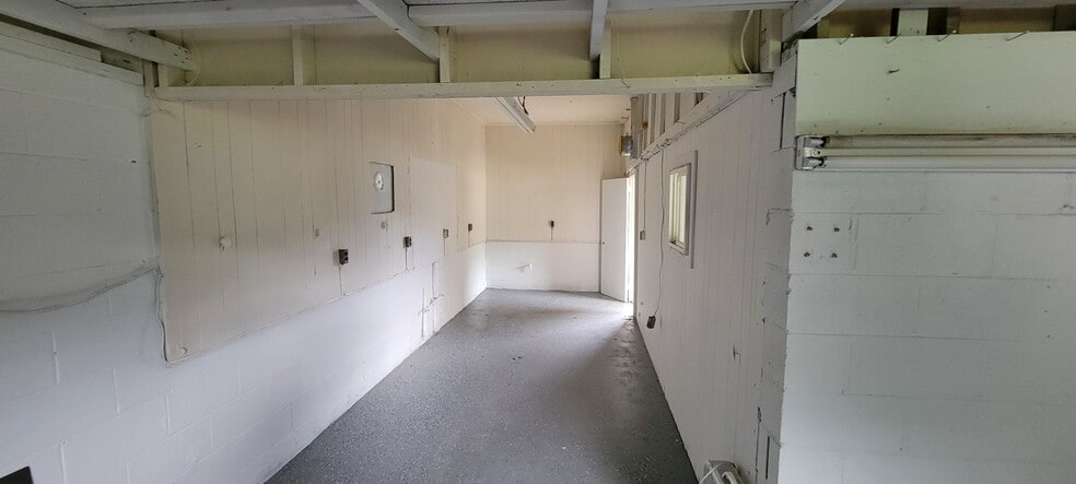 More Photos Of 17984 Great Smoky Mountain Expy, Waynesville Specialty For Lease