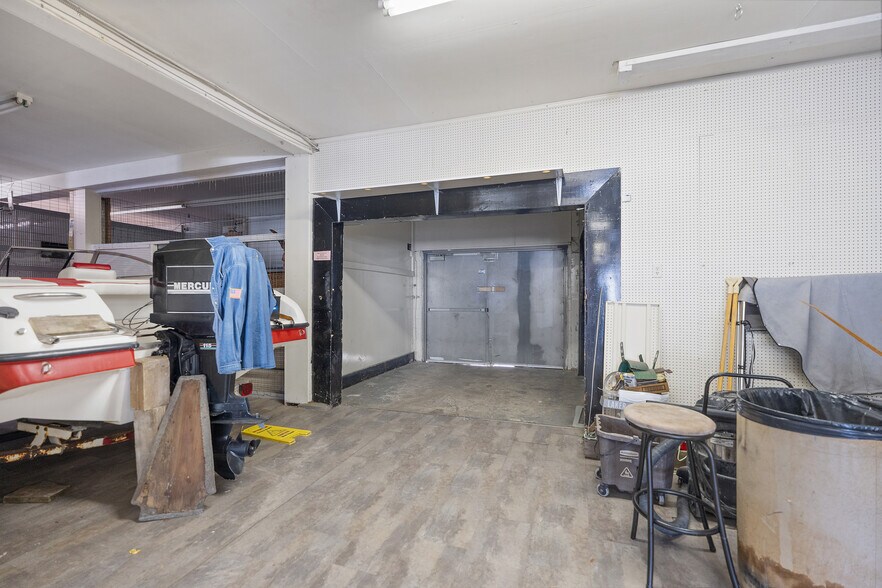 More Photos Of 162 Niagara Blvd, Fort Erie Marina For Sale