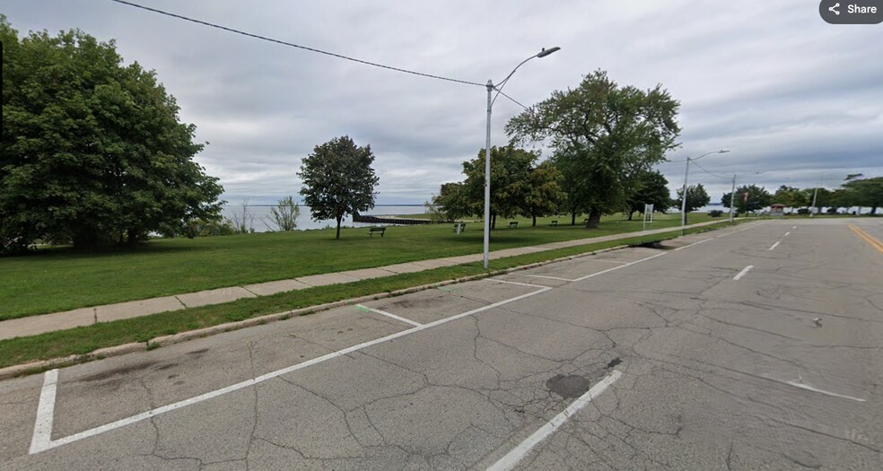 More Photos Of 223 Ludington St, Escanaba Land For Sale