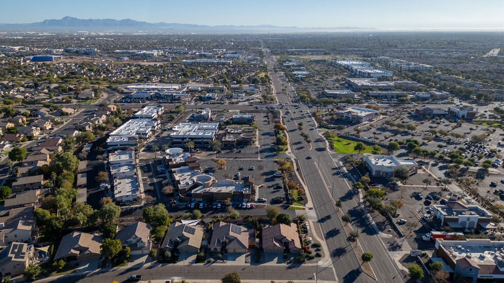 More Photos Of 2314 S Val Vista Dr, Gilbert Medical For Sale