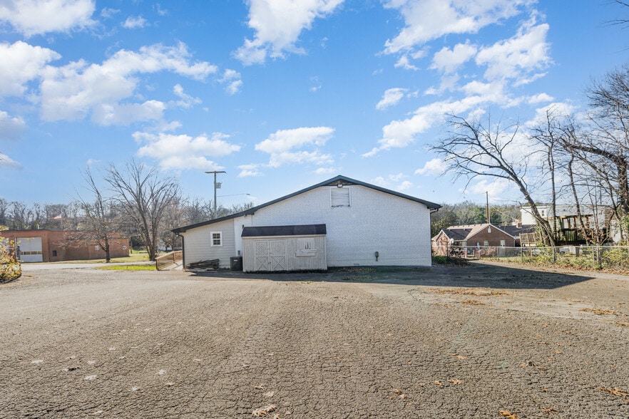 More Photos Of 2597 Whites Creek Pike, Nashville Religious Facility For Sale