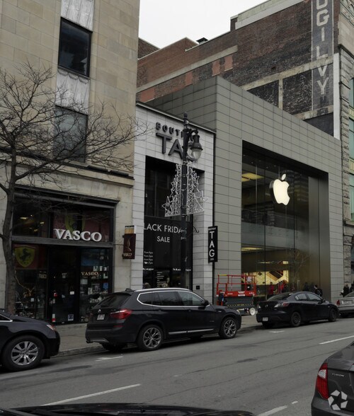 Primary Photo Of 1325 Rue Sainte-Catherine O, Montréal Storefront For Sale