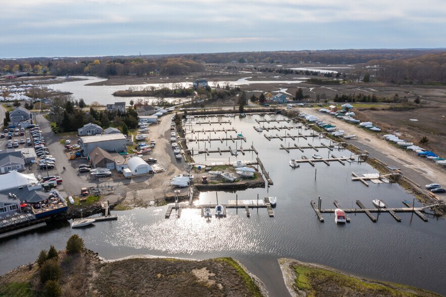 More Photos Of 54 Old Boston Post Rd, Westbrook Marina For Sale