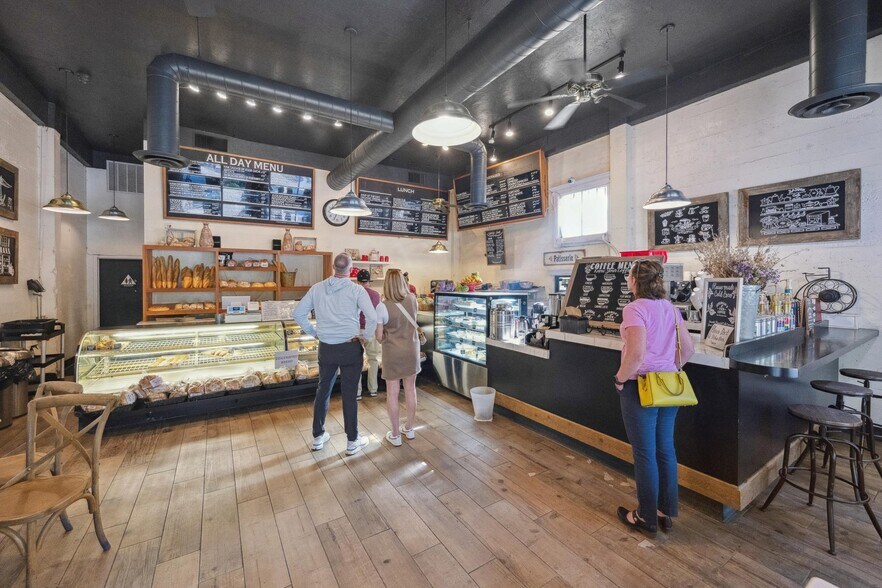 More Photos Of 460 - 464 1st St E, Sonoma General Retail For Sale