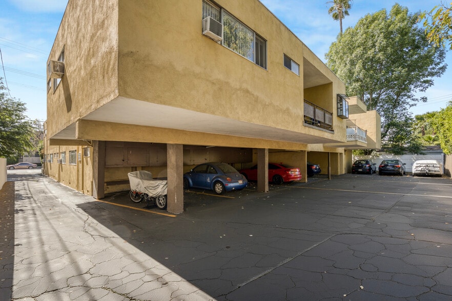 More Photos Of 14641 Magnolia Blvd, Sherman Oaks Apartments For Sale