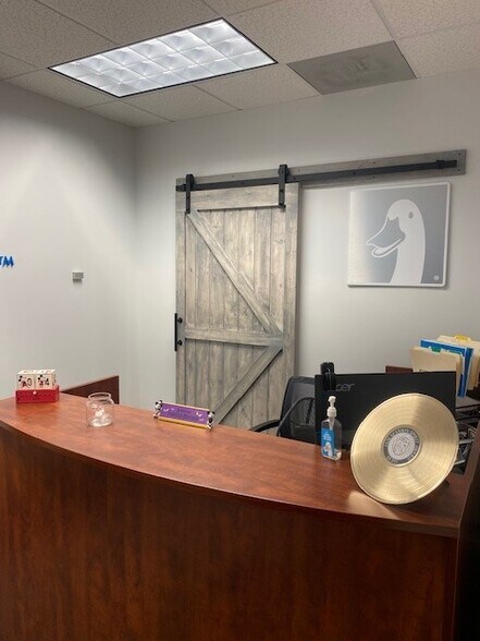 More Photos Of 6440 Southpoint Pky, Jacksonville Office For Lease