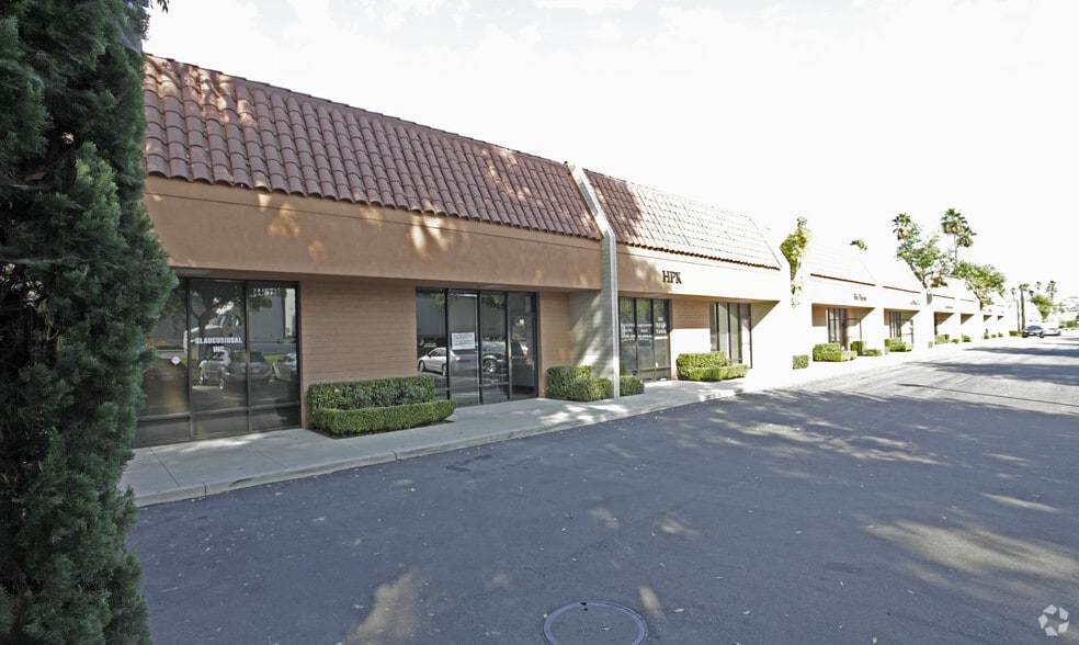 More Photos Of 727 Brea Canyon Rd, Walnut Warehouse For Lease