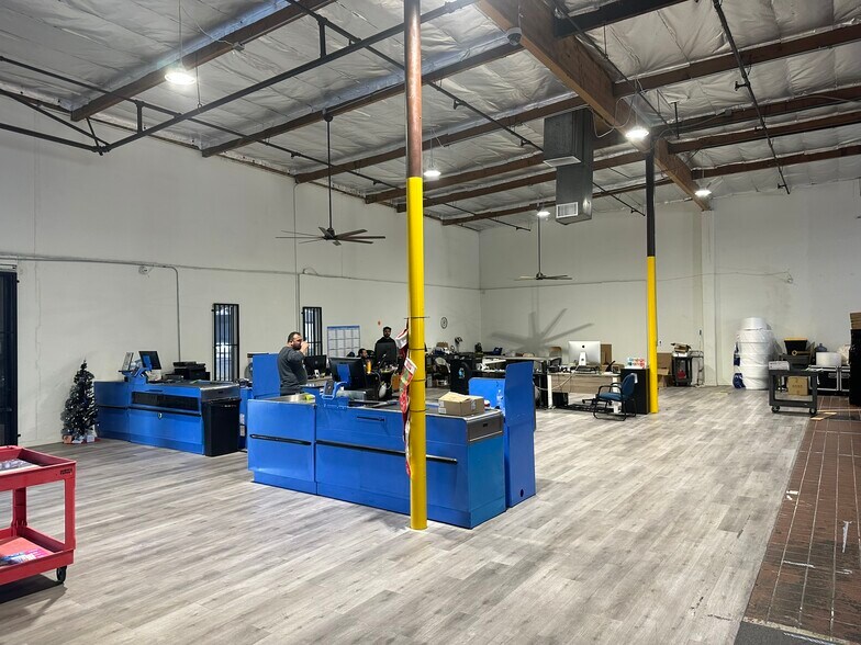 More Photos Of 8728 Utica Ave, Rancho Cucamonga Warehouse For Lease