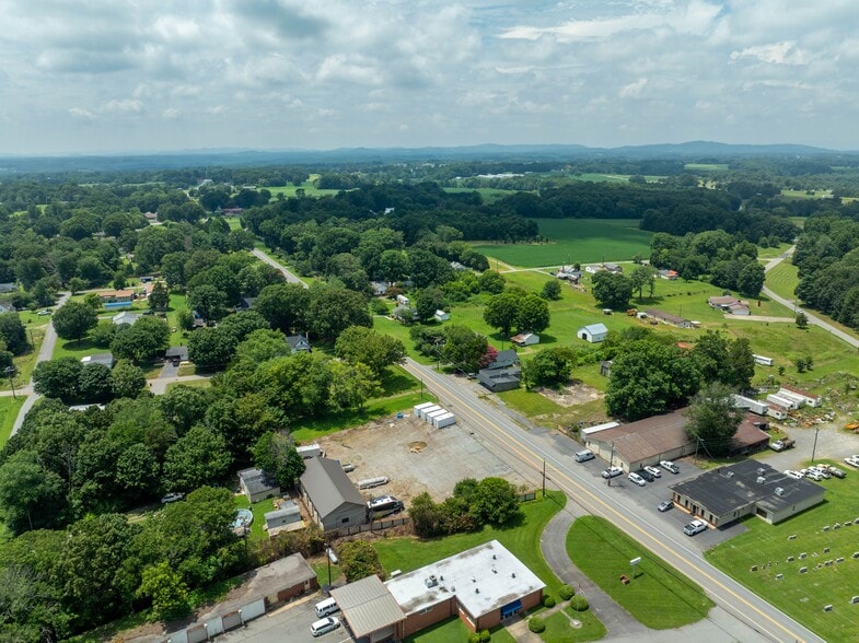More Photos Of 1417 W Main St, Yadkinville Industrial For Sale