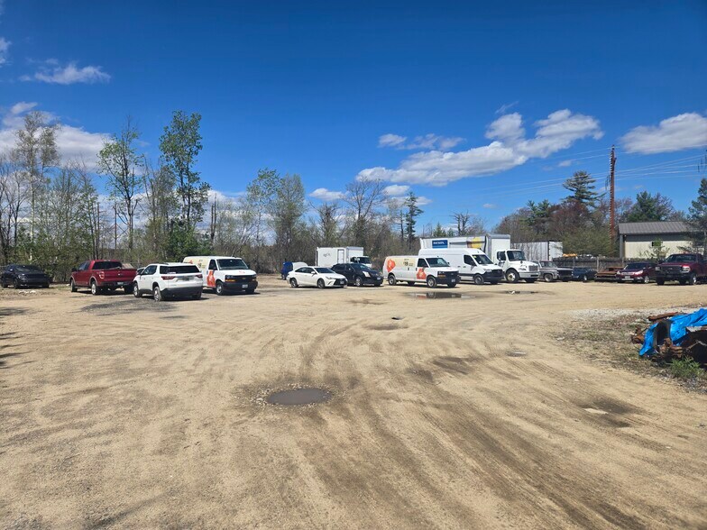 More Photos Of 272 Sheffield Rd, Manchester Auto Repair For Lease