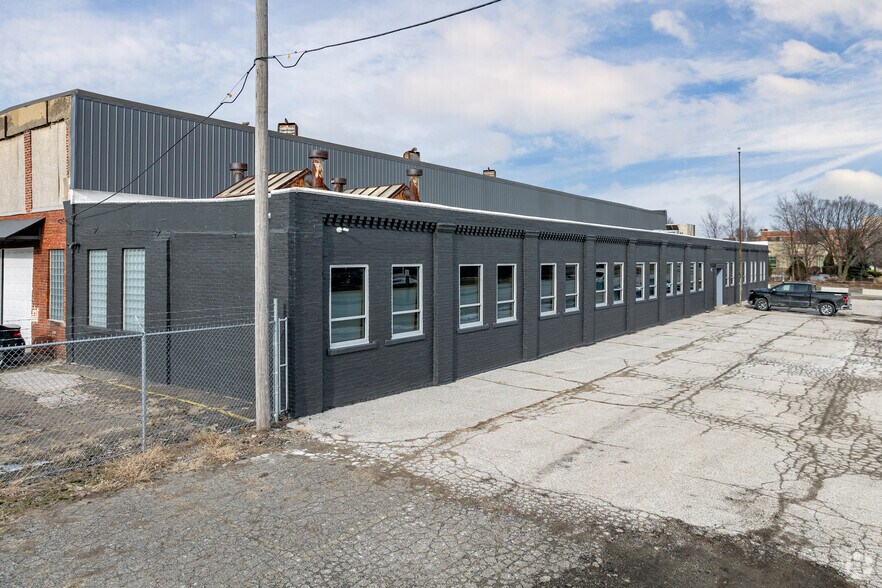 More Photos Of 12500 Berea Rd, Lakewood Manufacturing For Lease
